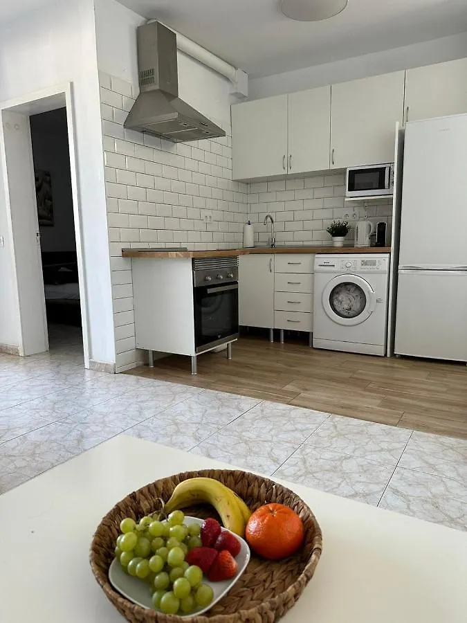 Pool View Apartment Primavera Arona  Spain